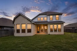 8826 Winters Edge Rd, Richmond, TX 77407 - Photo 2