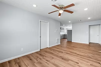 645 3rd Street, San Leon, TX 77539 - Photo 28