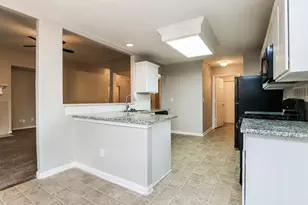 3219 Candlepine Dr, Spring, TX 77388 - Photo 8