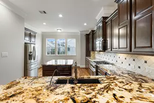 262 Breezy Way, The Woodlands, TX 77380 - Photo 14