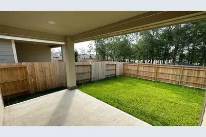 221 Harper Ridge Drive, Conroe, TX 77316 - Photo 18