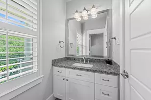 1826 Althea Dr, Houston, TX 77018 - Photo 38