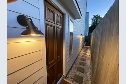 1524 Ojeman Road #D, Houston, TX 77055 - Photo 32
