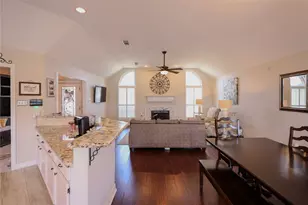 4 Lasso Ct, Angleton, TX 77515 - Photo 14