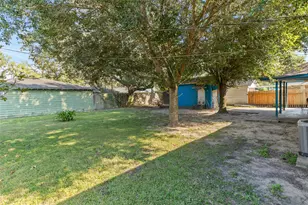 103 S Ringgold St, West Columbia, TX 77486 - Photo 16