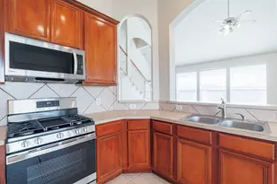 7206 Sheffield Falls Ct, Houston, TX 77095 - Photo 12