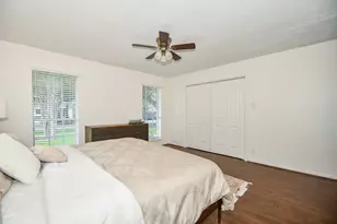 12806 Westhorpe Dr, Houston, TX 77077 - Photo 32