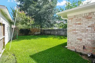 12806 Westhorpe Dr, Houston, TX 77077 - Photo 44