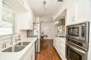 12806 Westhorpe Dr, Houston, TX 77077 - Photo 26