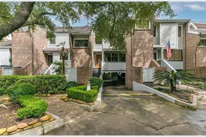 2001 Enterprise Avenue, League City, TX 77573 - Photo 2