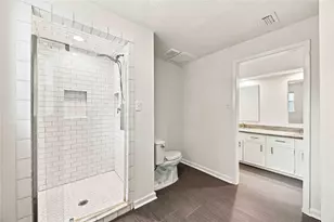 6215 Queensloch Dr, Houston, TX 77096 - Photo 22