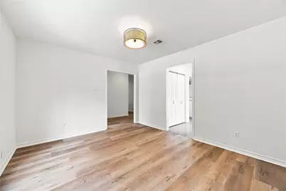 6215 Queensloch Drive, Houston, TX 77096 - Photo 16