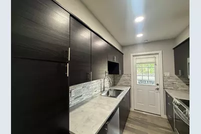 8299 Kingsbrook Road #280, Houston, TX 77024 - Photo 16