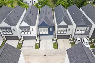 320 Neyland St, Houston, TX 77022 - Photo 4