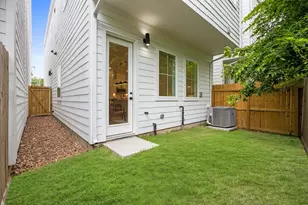 320 Neyland St, Houston, TX 77022 - Photo 30