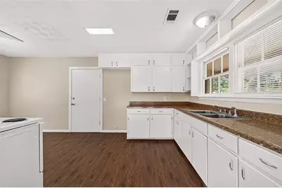 1230 Kirsten Street, La Marque, TX 77568 - Photo 12