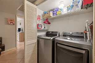 4649 Wild Indigo St, Houston, TX 77027 - Photo 26