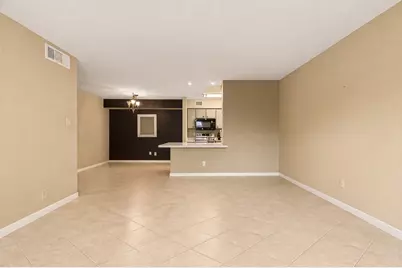 4649 Wild Indigo Street #336, Houston, TX 77027 - Photo 12