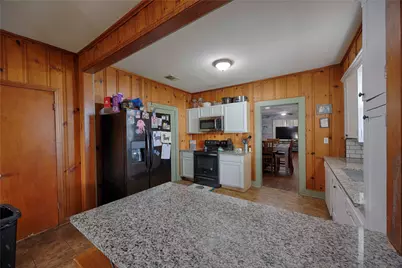 309 Anderson Street, Schulenburg, TX 78956 - Photo 10