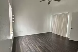 9809 Richmond Ave, Houston, TX 77042 - Photo 4