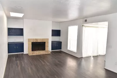 9809 Richmond Avenue #E7, Houston, TX 77042 - Photo 2
