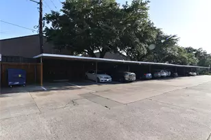 9809 Richmond Ave, Houston, TX 77042 - Photo 14