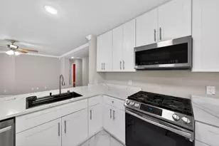 18927 Remington Bend Dr, Houston, TX 77073 - Photo 12