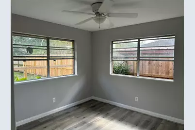 708 Western Avenue, Angleton, TX 77515 - Photo 8