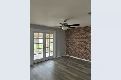 708 Western Avenue, Angleton, TX 77515 - Photo 4