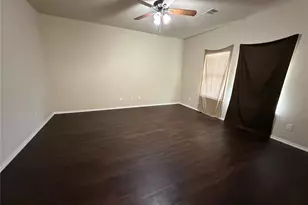 18436 Cloudmore Ln, Elgin, TX 78621 - Photo 16