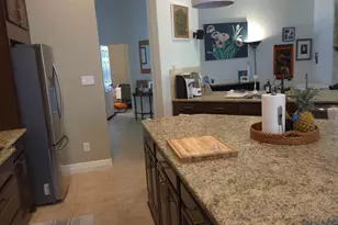 14822 Twin Waters CT, Houston, TX 77044 - Photo 10