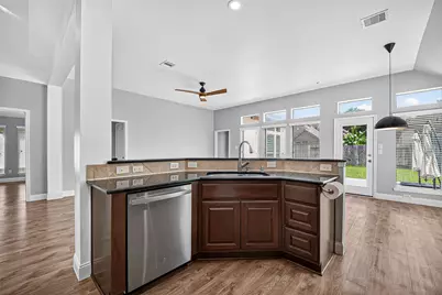 5606 Walnut Glen Lane, Rosenberg, TX 77471 - Photo 16