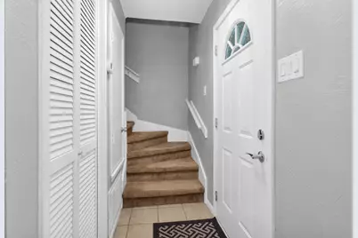 1528 Silverpines Road #528, Houston, TX 77062 - Photo 4