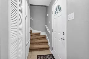 1528 Silverpines Rd, Houston, TX 77062 - Photo 4
