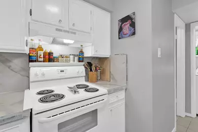 1528 Silverpines Road #528, Houston, TX 77062 - Photo 14