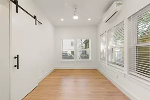 808 Sul Ross St, Houston, TX 77006 - Photo 8