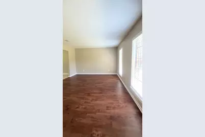 4802 Kleinmeadow Court, Houston, TX 77066 - Photo 8
