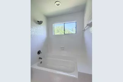 4802 Kleinmeadow Court, Houston, TX 77066 - Photo 26