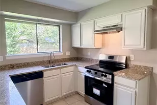 4802 Kleinmeadow Ct, Houston, TX 77066 - Photo 18