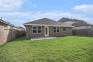 13621 Seneca Lk Dr, Texas City, TX 77568 - Photo 12