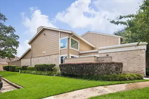 11503 Village Pl Dr, Houston, TX 77077 - Photo 20