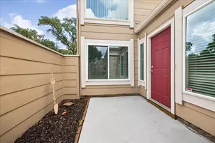 11503 Village Pl Dr, Houston, TX 77077 - Photo 2