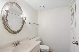 11503 Village Pl Dr, Houston, TX 77077 - Photo 10