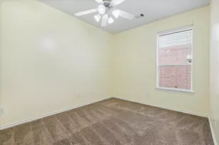 625 Laurelmist Ln, La Marque, TX 77568 - Photo 18