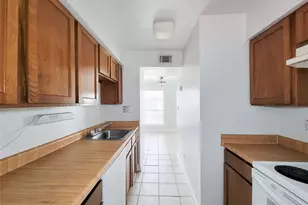 6202 Skyline, Houston, TX 77057 - Photo 12