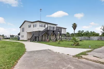 4606 Mallard Street, Hitchcock, TX 77563 - Photo 2
