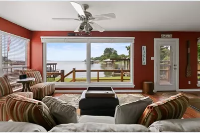 153 Lakeshore Drive, Onalaska, TX 77360 - Photo 12