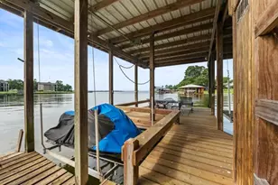 153 Lakeshore Dr, Onalaska, TX 77360 - Photo 42