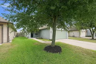 5430 Latta Plantation Dr, Katy, TX 77449 - Photo 2