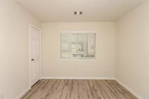 5430 Latta Plantation Dr, Katy, TX 77449 - Photo 6